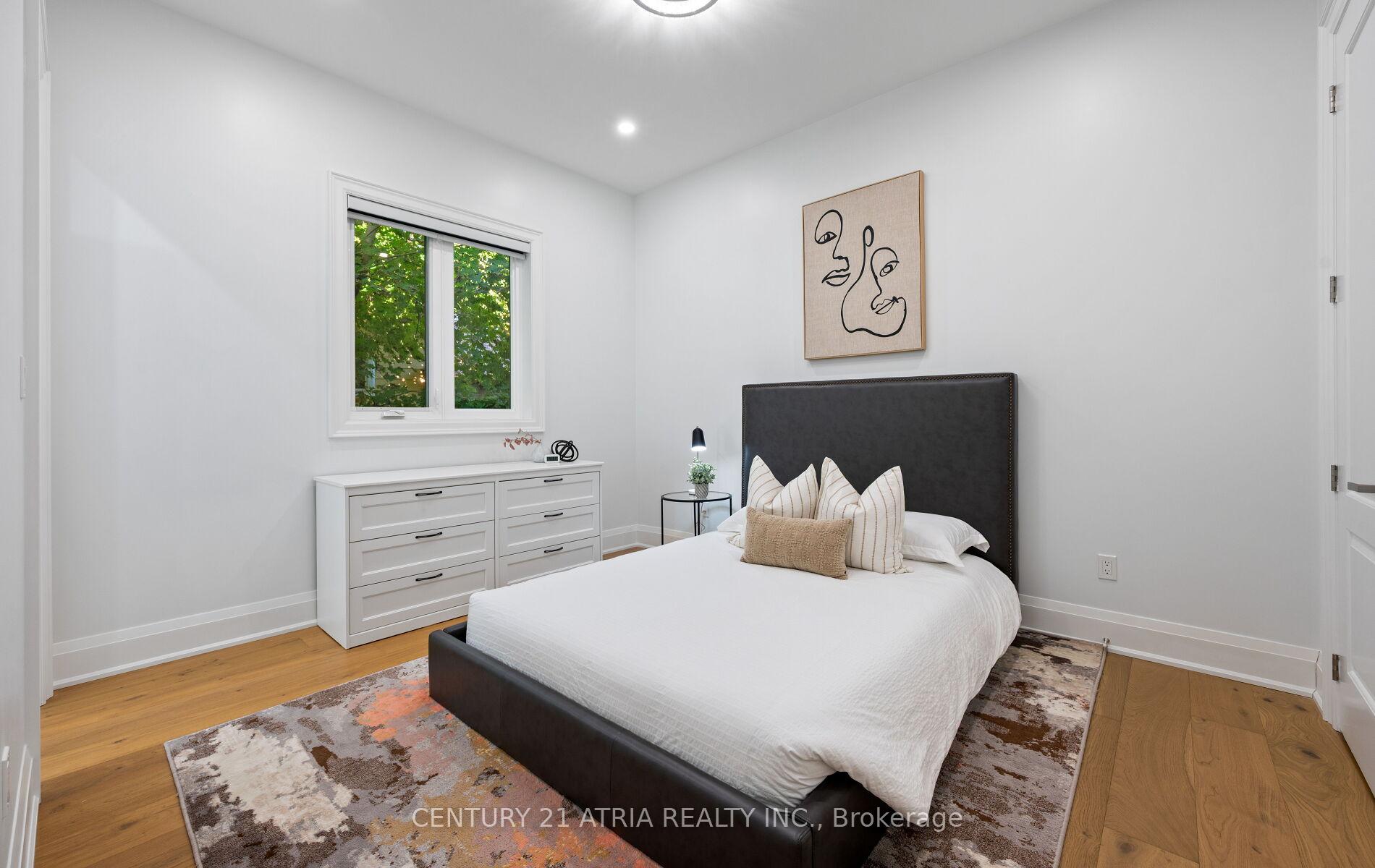 Photo 30 of 41 Sir Bodwin Place, Markham, Markham Village — HOMEH