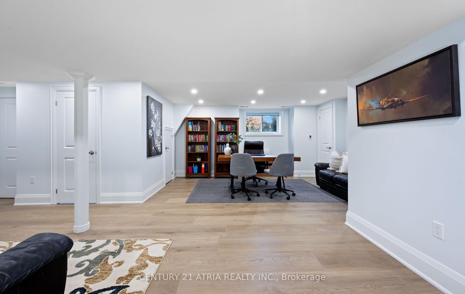 Photo 39 of 41 Sir Bodwin Place, Markham, Markham Village — HOMEH