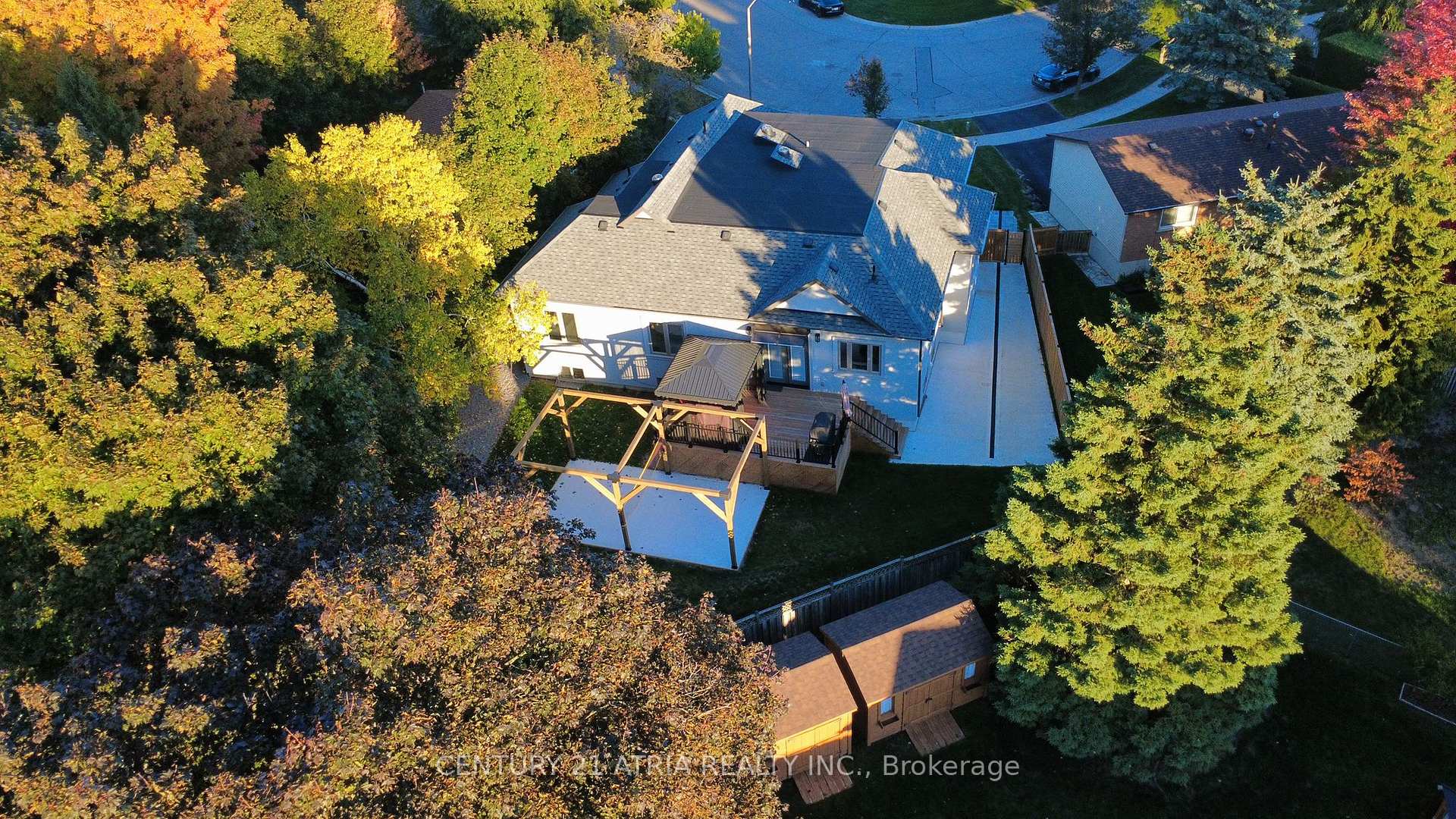 Photo 45 of 41 Sir Bodwin Place, Markham, Markham Village — HOMEH
