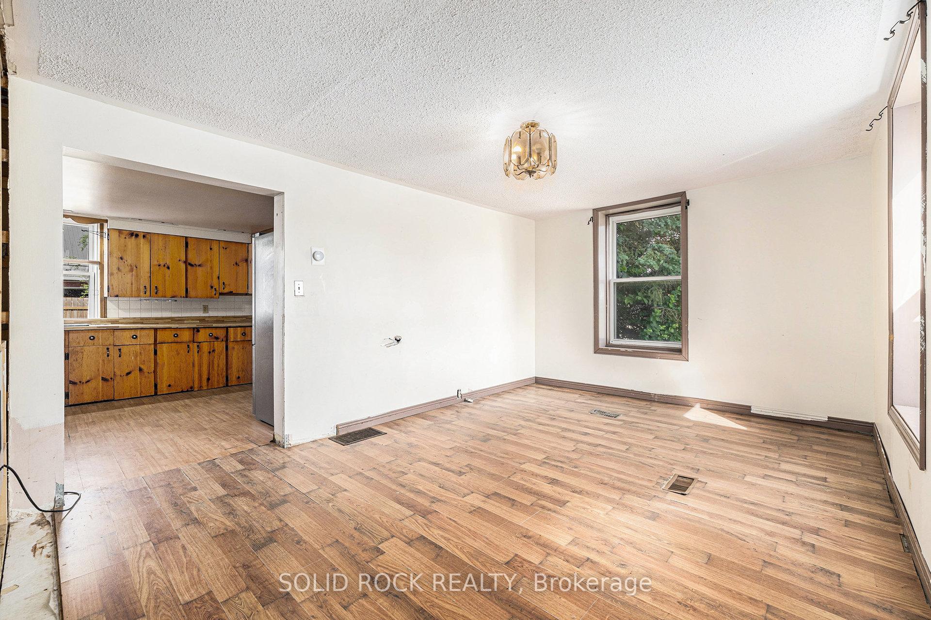 Photo 8 of 106 George Street, Lanark Highlands, Lanark Highlands (Lanark Village) — HOMEH