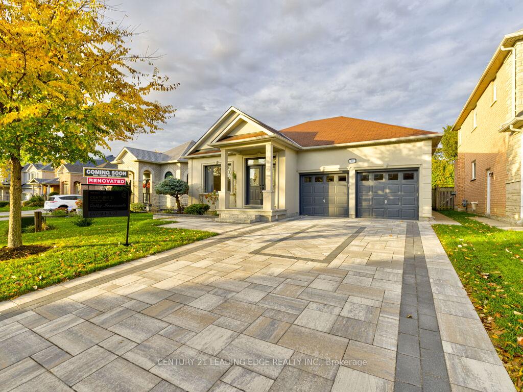Photo 1 of 52 Sabiston Drive, Markham, Village Green-South Unionville — HOMEH