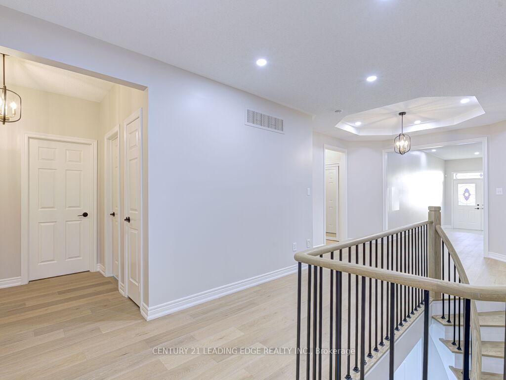Photo 14 of 52 Sabiston Drive, Markham, Village Green-South Unionville — HOMEH