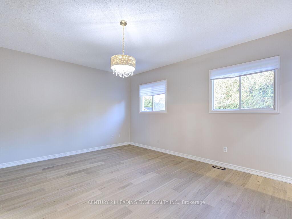 Photo 28 of 52 Sabiston Drive, Markham, Village Green-South Unionville — HOMEH