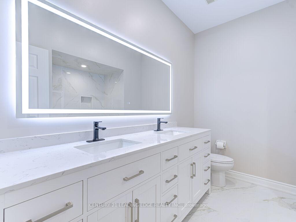 Photo 36 of 52 Sabiston Drive, Markham, Village Green-South Unionville — HOMEH