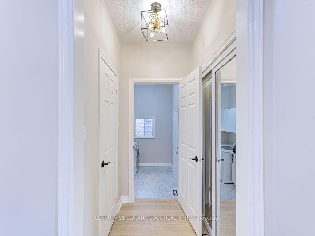 Photo 39 of 52 Sabiston Drive, Markham, Village Green-South Unionville — HOMEH