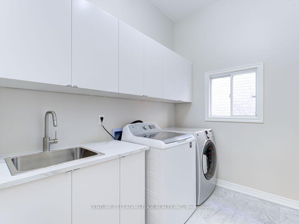 Photo 43 of 52 Sabiston Drive, Markham, Village Green-South Unionville — HOMEH