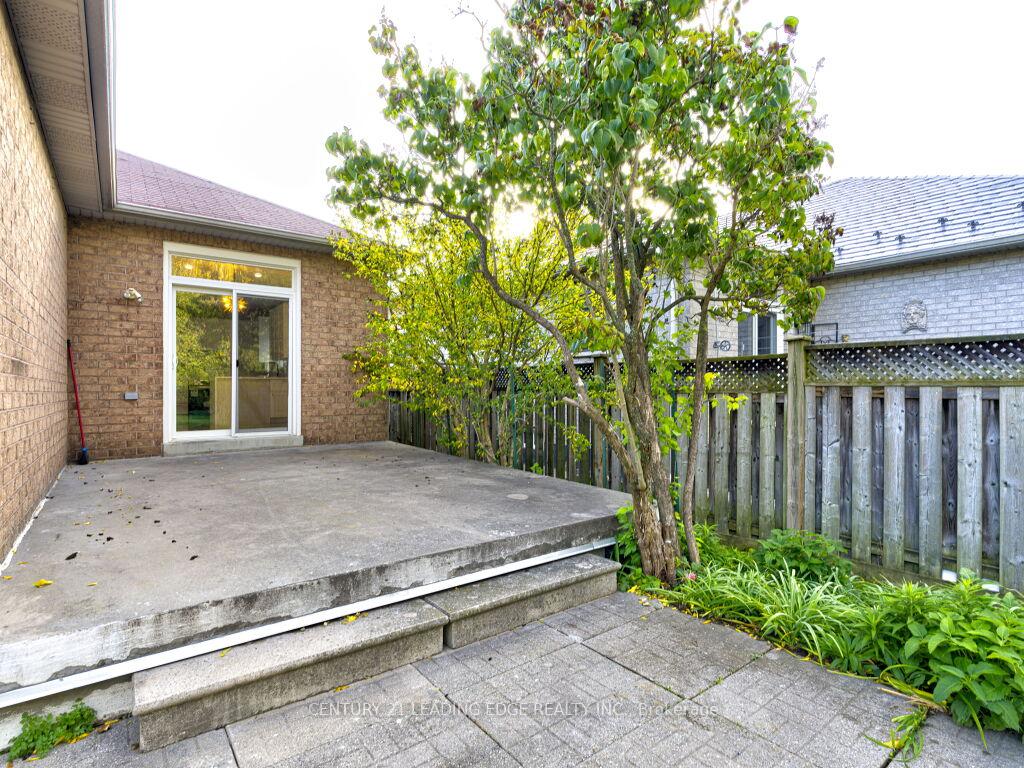 Photo 46 of 52 Sabiston Drive, Markham, Village Green-South Unionville — HOMEH