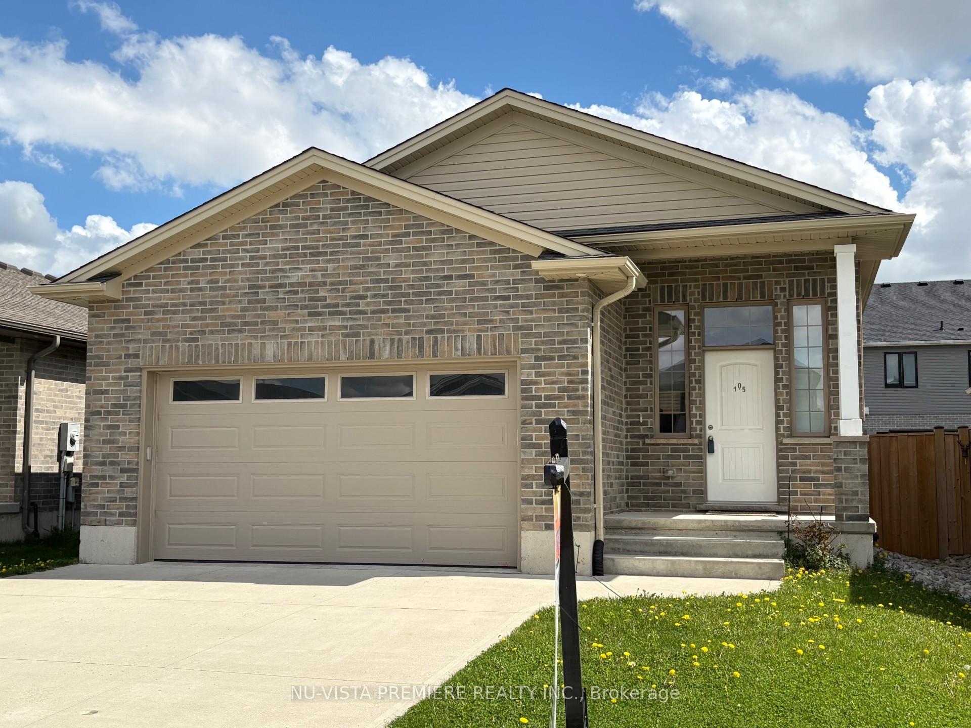 Photo 1 of 105 Gilmour Drive, Lucan Biddulph, Lucan — HOMEH