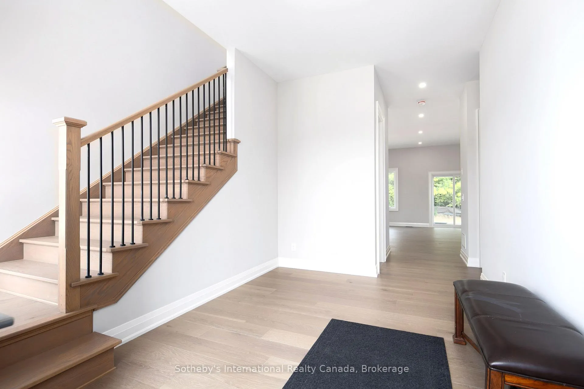 Photo 4 of 124 Equality Drive, Meaford — HOMEH