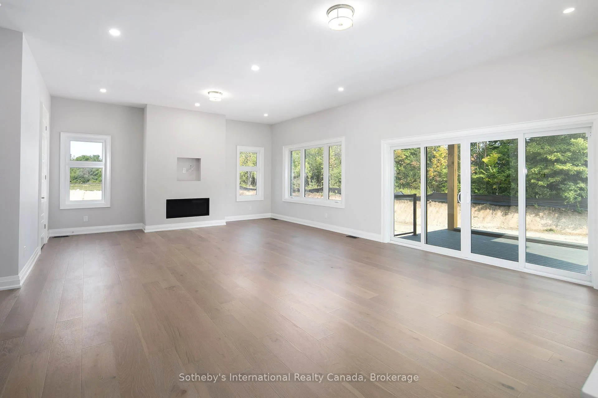 Photo 6 of 124 Equality Drive, Meaford — HOMEH
