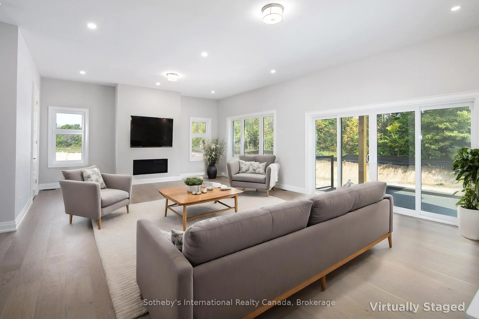 Photo 7 of 124 Equality Drive, Meaford — HOMEH