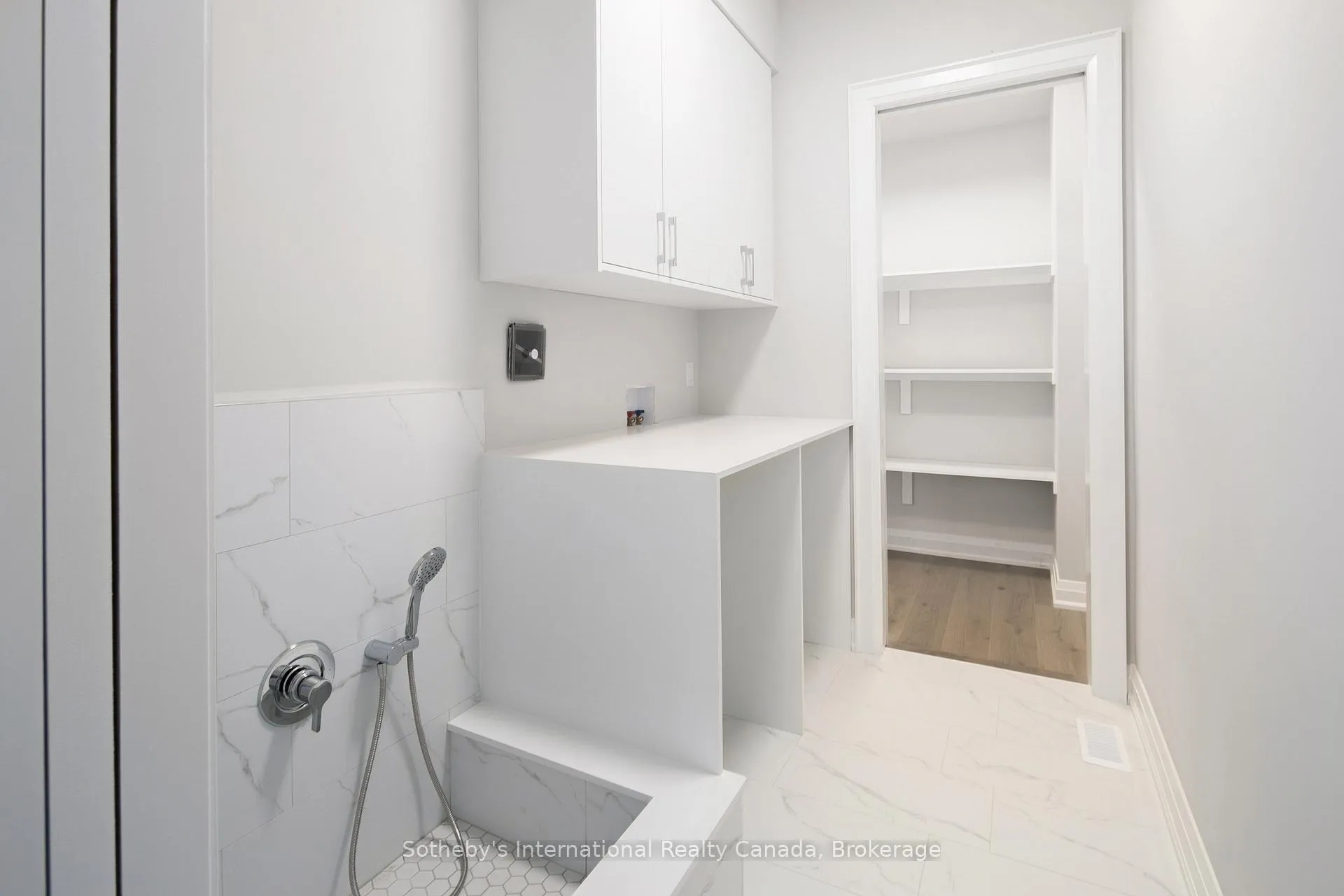 Photo 19 of 124 Equality Drive, Meaford — HOMEH