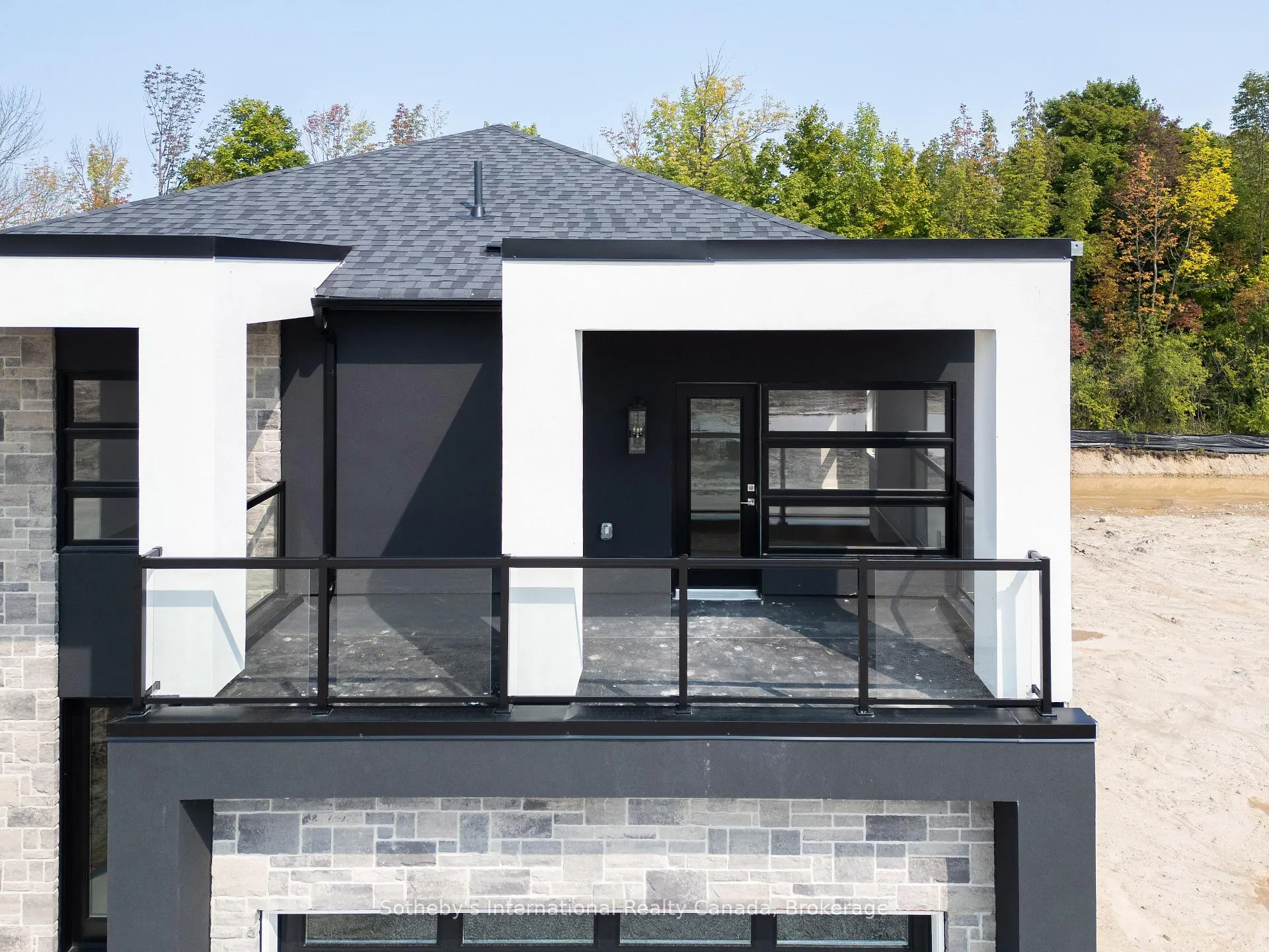 Photo 25 of 124 Equality Drive, Meaford — HOMEH