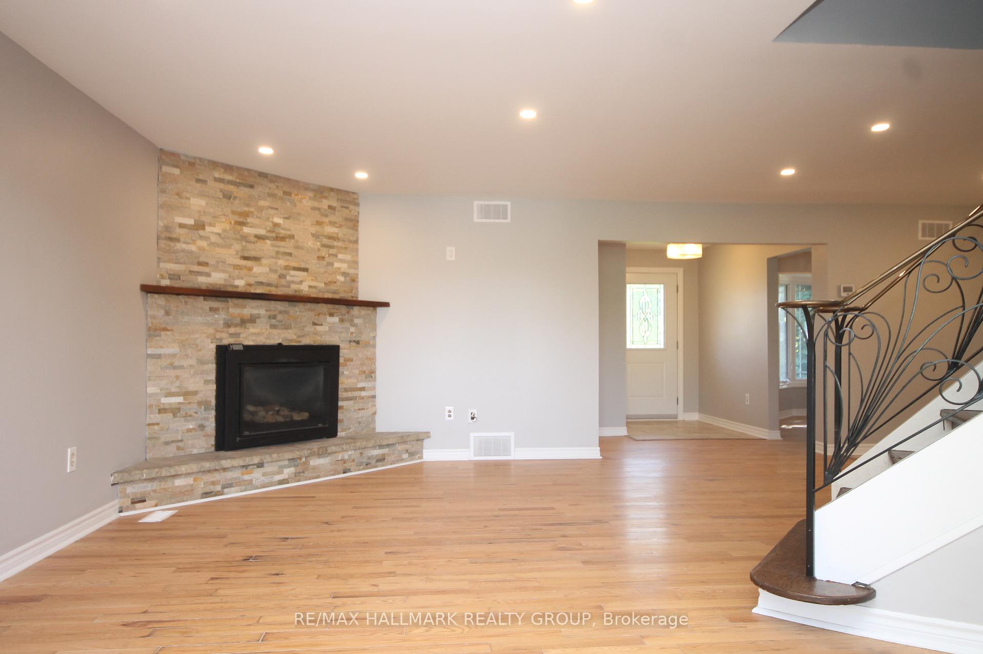 Photo 9 of 1844 River Road, Ottawa, Manotick East to Manotick Station — HOMEH