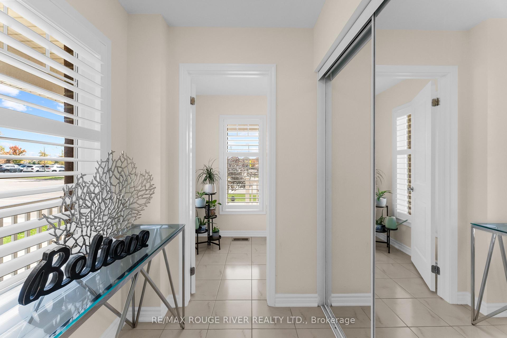Photo 15 of 326 Seabrook Drive, Kitchener — HOMEH
