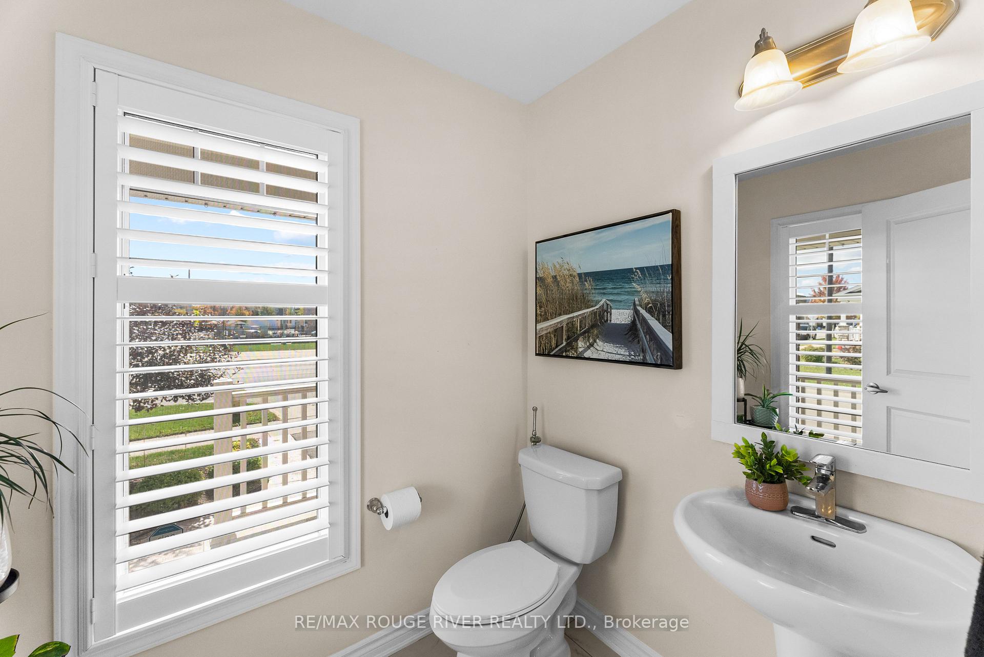 Photo 16 of 326 Seabrook Drive, Kitchener — HOMEH