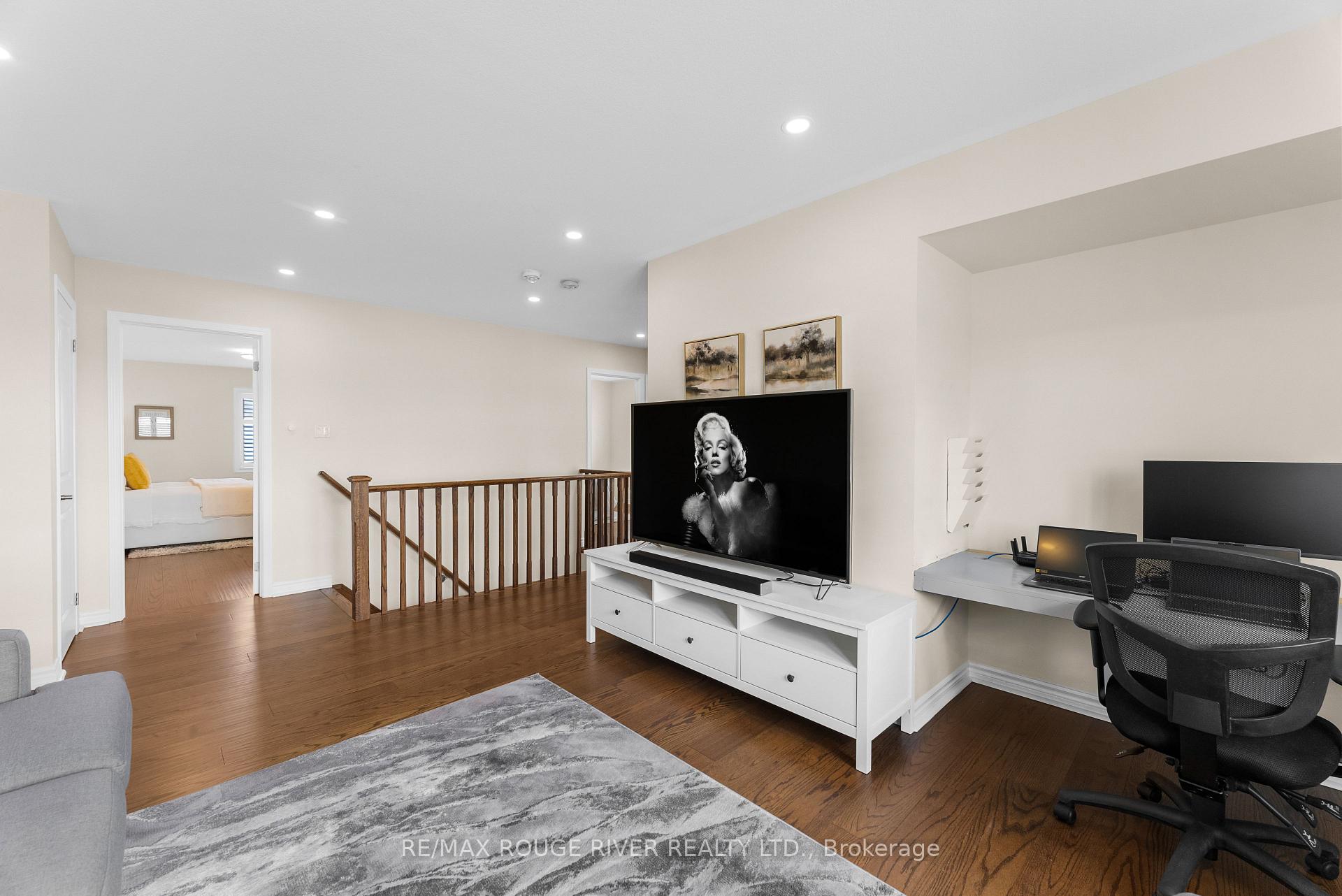 Photo 20 of 326 Seabrook Drive, Kitchener — HOMEH