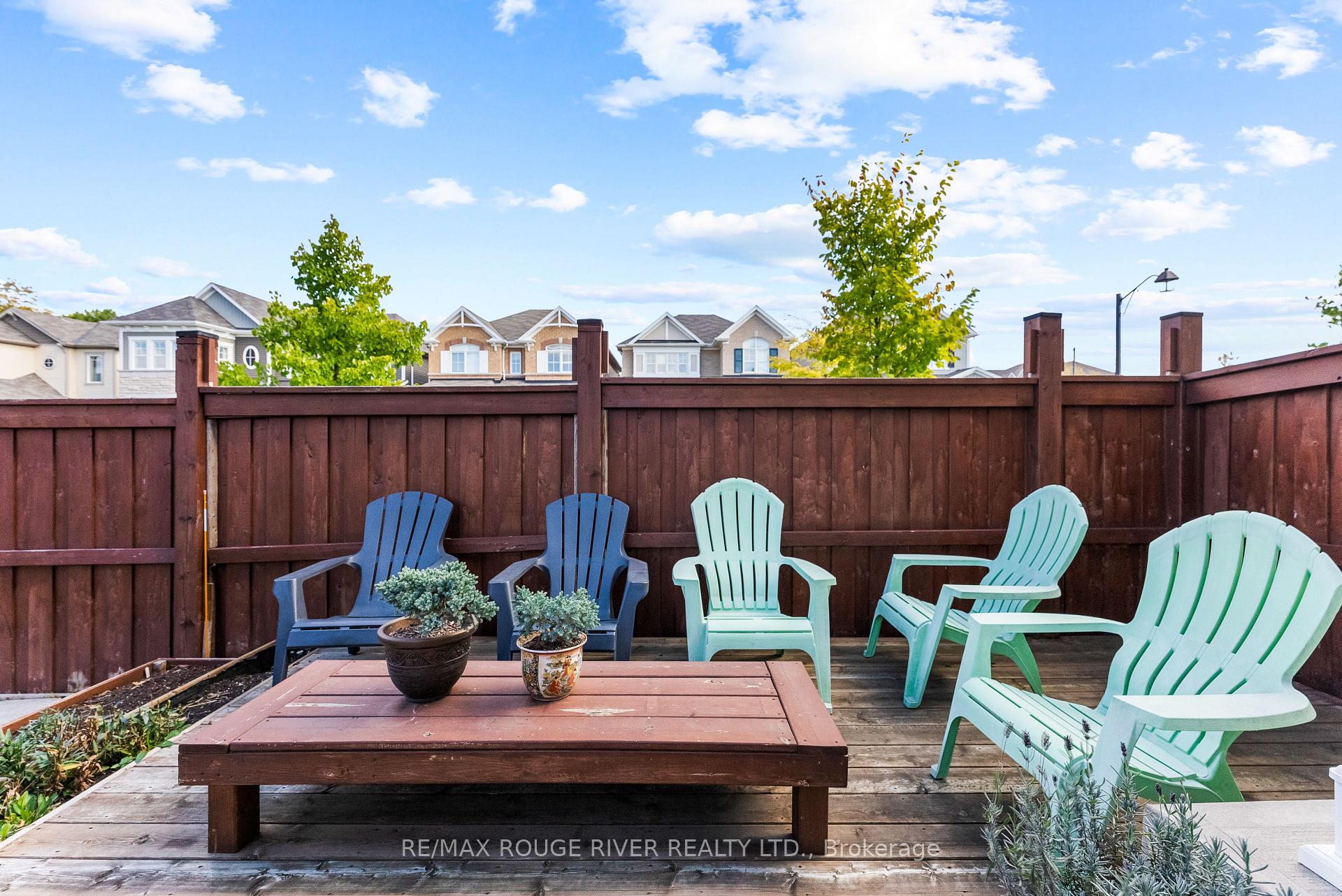 Photo 40 of 326 Seabrook Drive, Kitchener — HOMEH