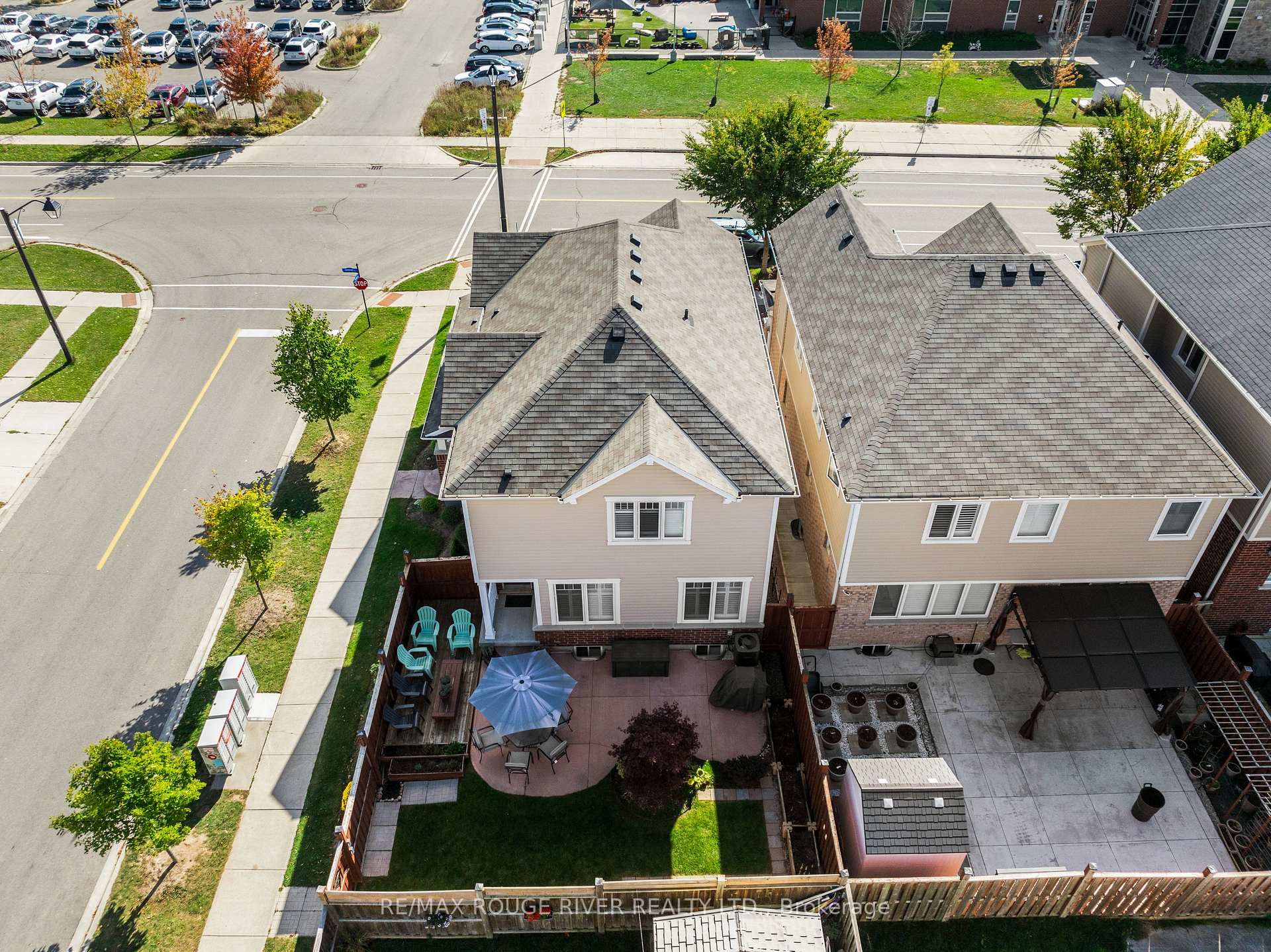 Photo 45 of 326 Seabrook Drive, Kitchener — HOMEH