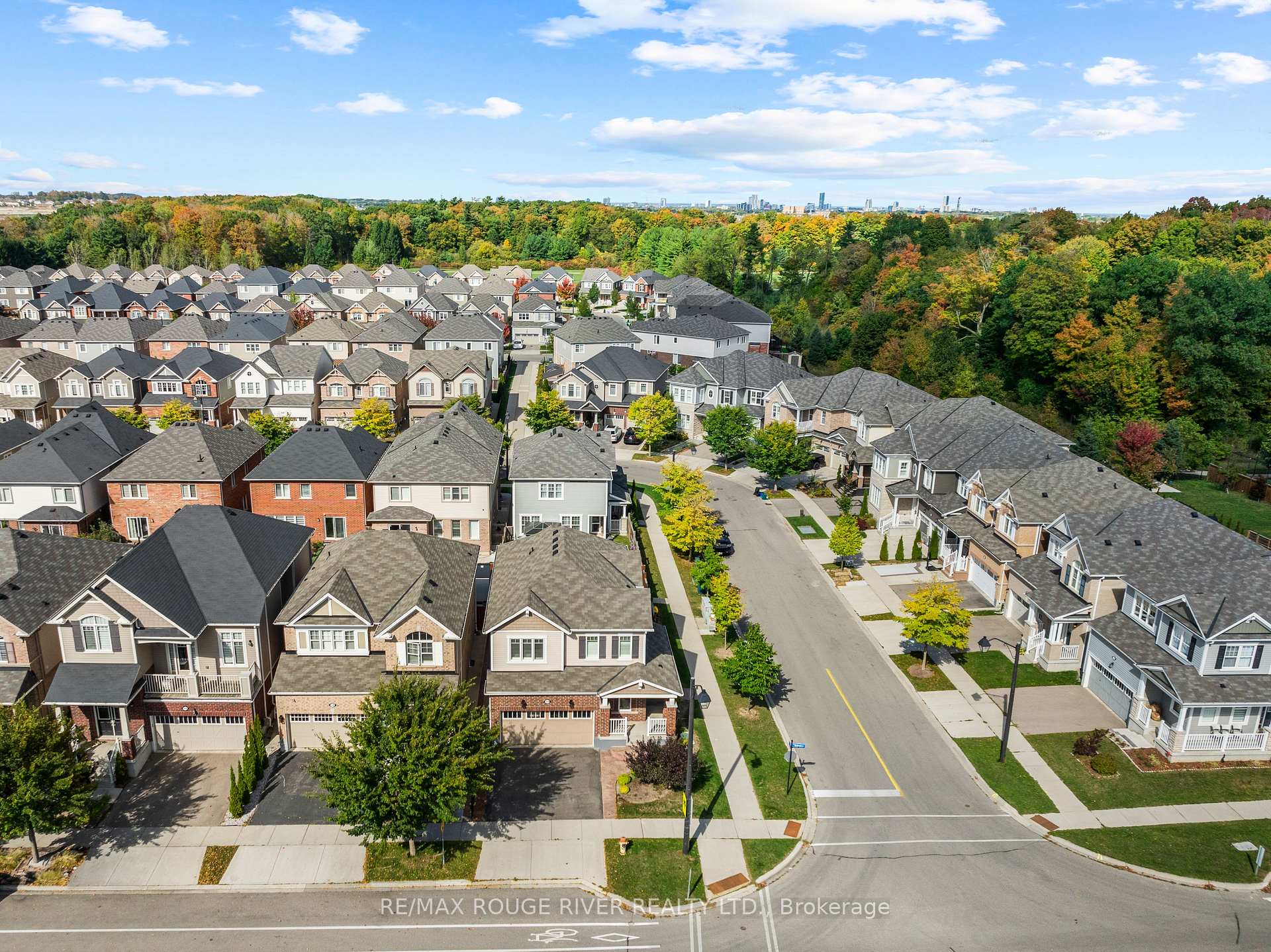 Photo 47 of 326 Seabrook Drive, Kitchener — HOMEH