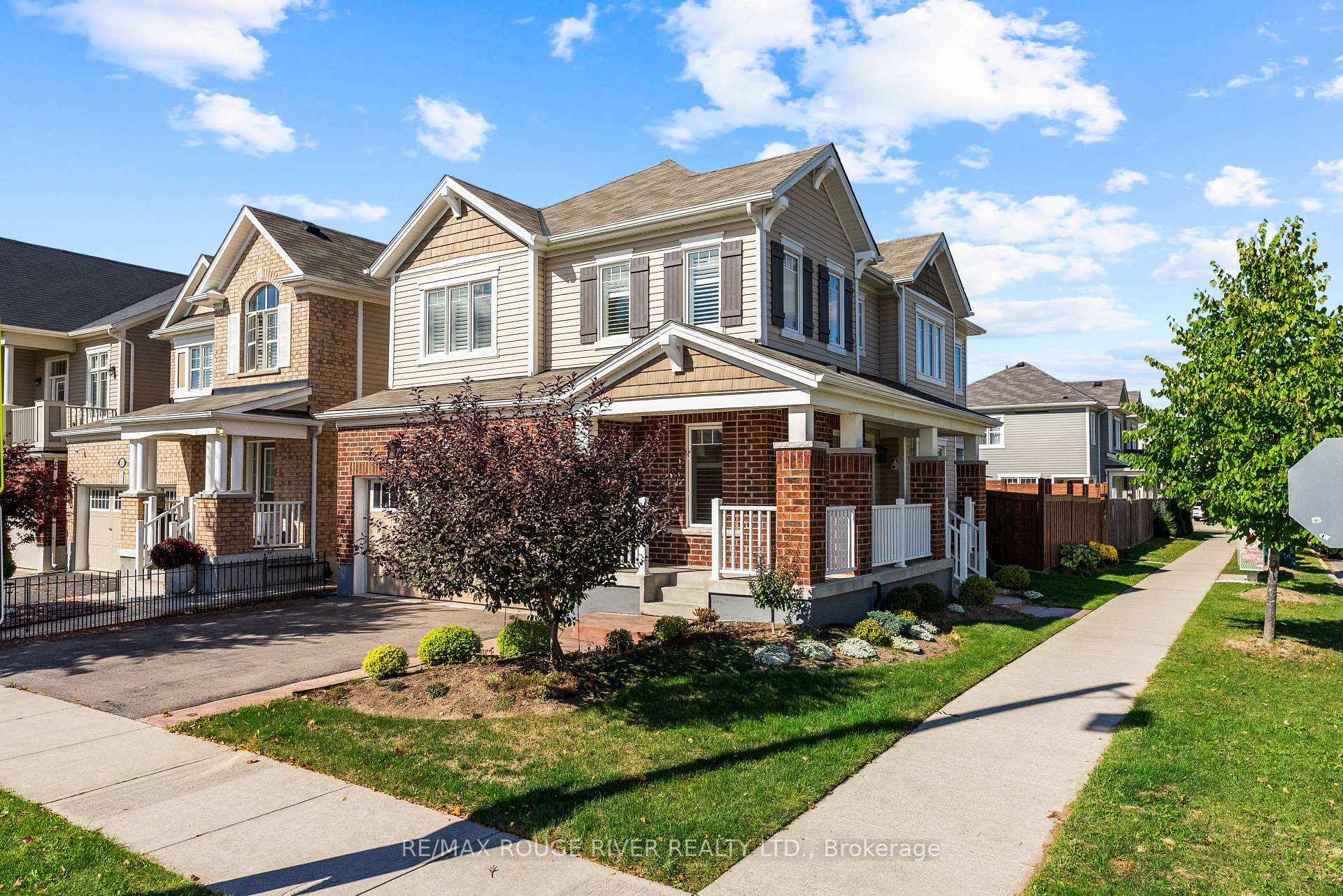 Photo 48 of 326 Seabrook Drive, Kitchener — HOMEH
