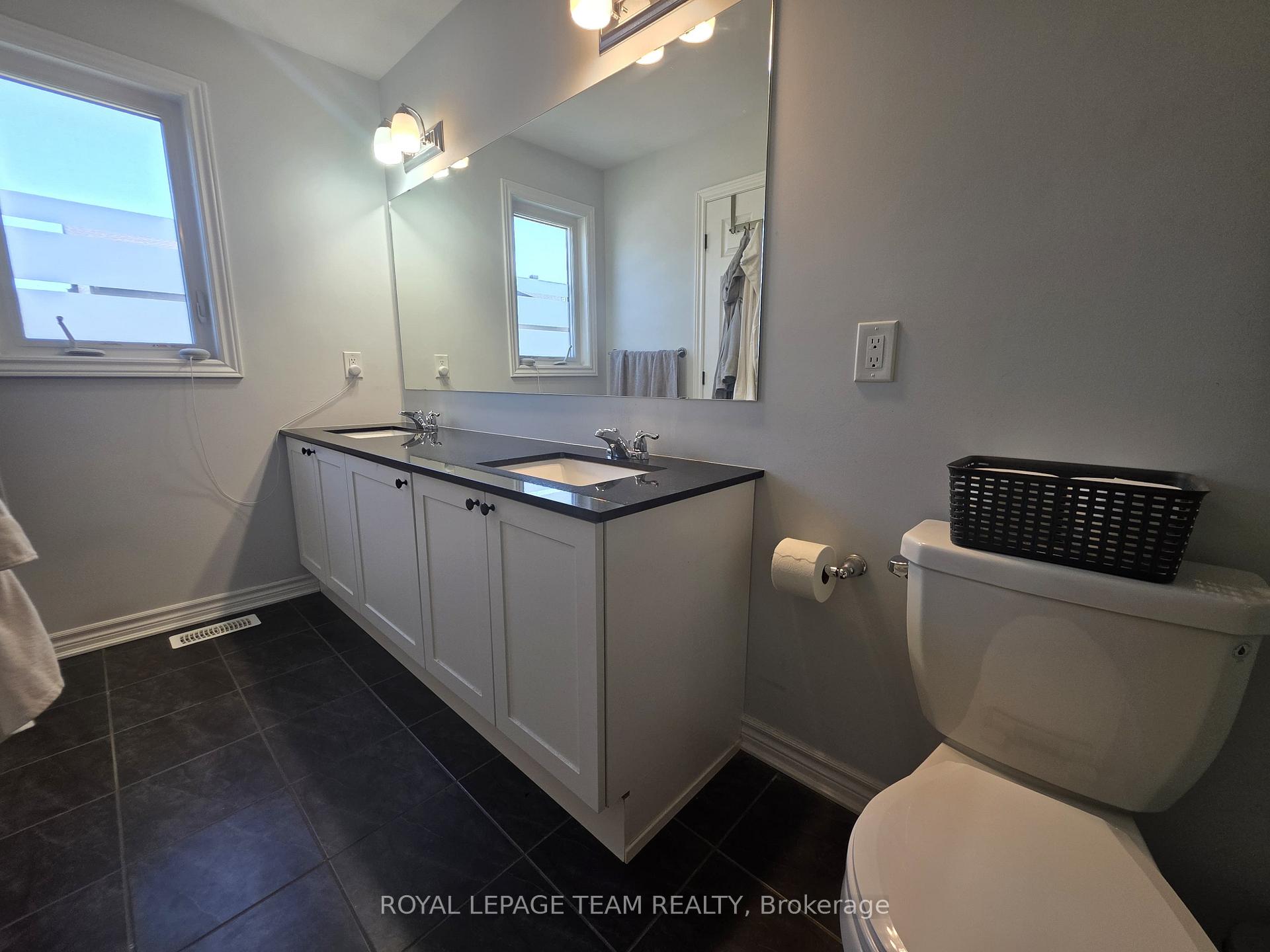 Photo 16 of 130 Lanceleaf Way, Ottawa, Kanata - Emerald Meadows/Trailwest — HOMEH