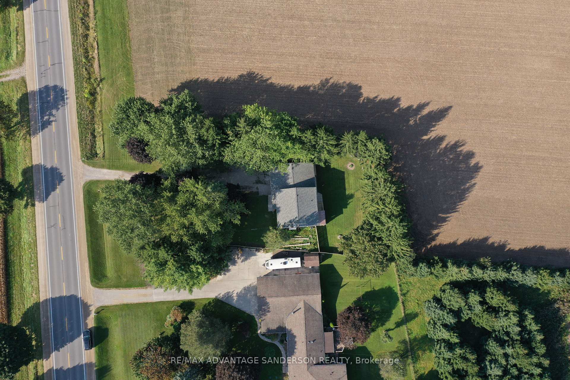 Photo 10 of 15524 Elginfield Road, Lucan Biddulph, Rural Lucan Biddulph — HOMEH