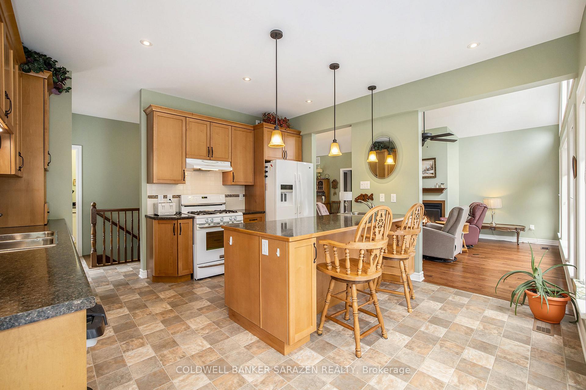 Photo 9 of 1332 Snye Road, Lanark Highlands, Lanark Highlands (Darling) Twp — HOMEH
