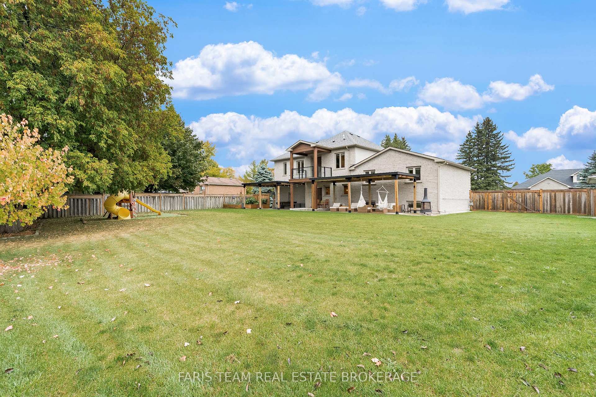 Photo 44 of 848 Church Drive, Innisfil, Lefroy — HOMEH