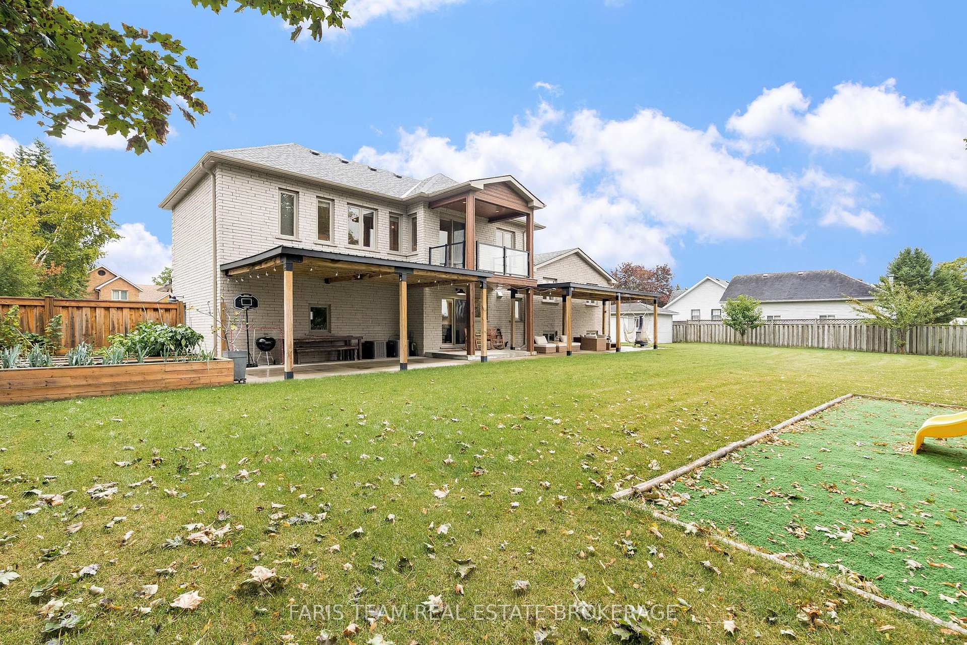 Photo 46 of 848 Church Drive, Innisfil, Lefroy — HOMEH