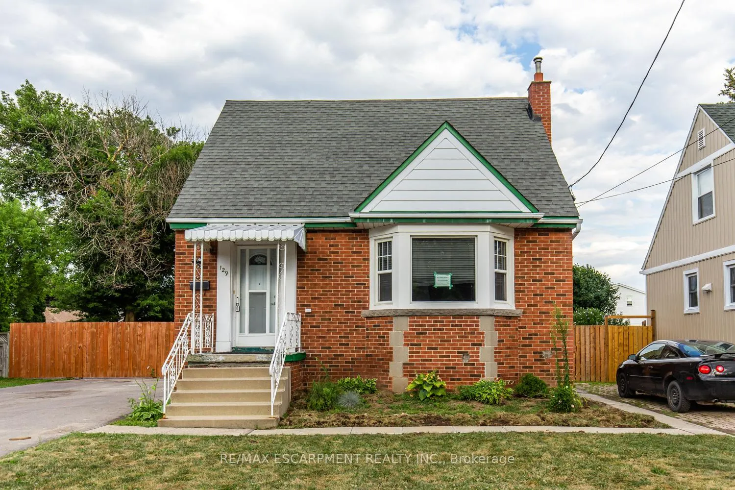 Photo 2 of Unit 1, 129 East 22nd Street, Hamilton, Eastmount — HOMEH