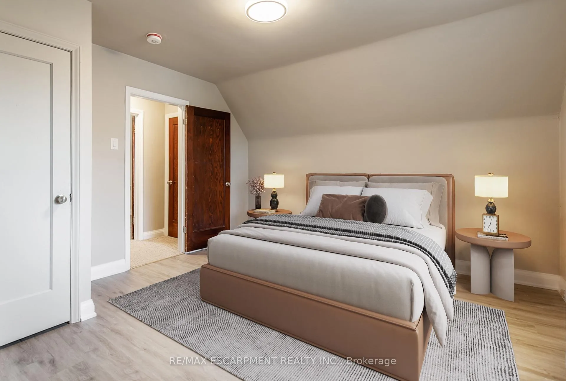 Photo 7 of Unit 1, 129 East 22nd Street, Hamilton, Eastmount — HOMEH
