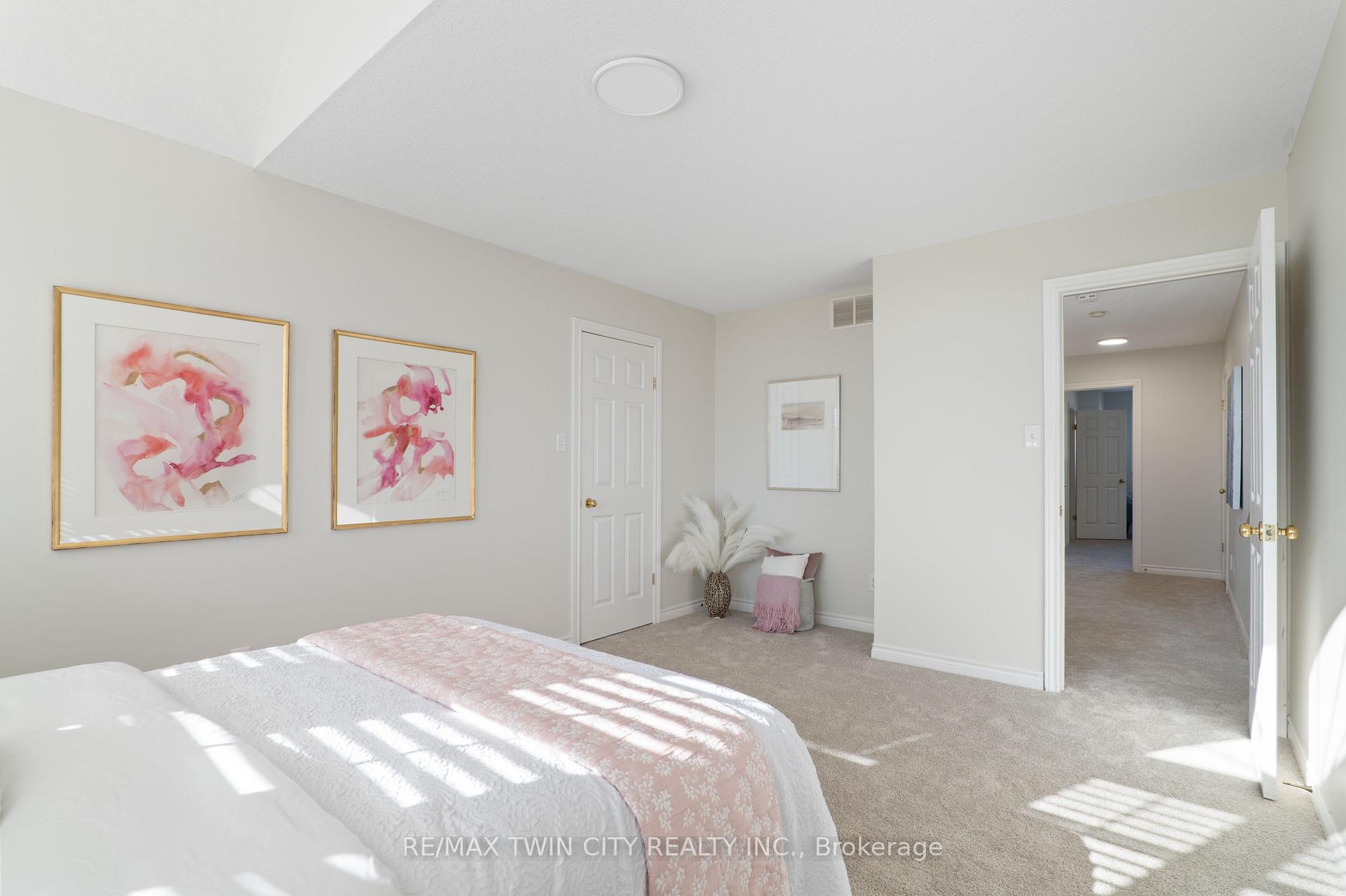Photo 24 of 176 Pine Valley Drive, Kitchener — HOMEH