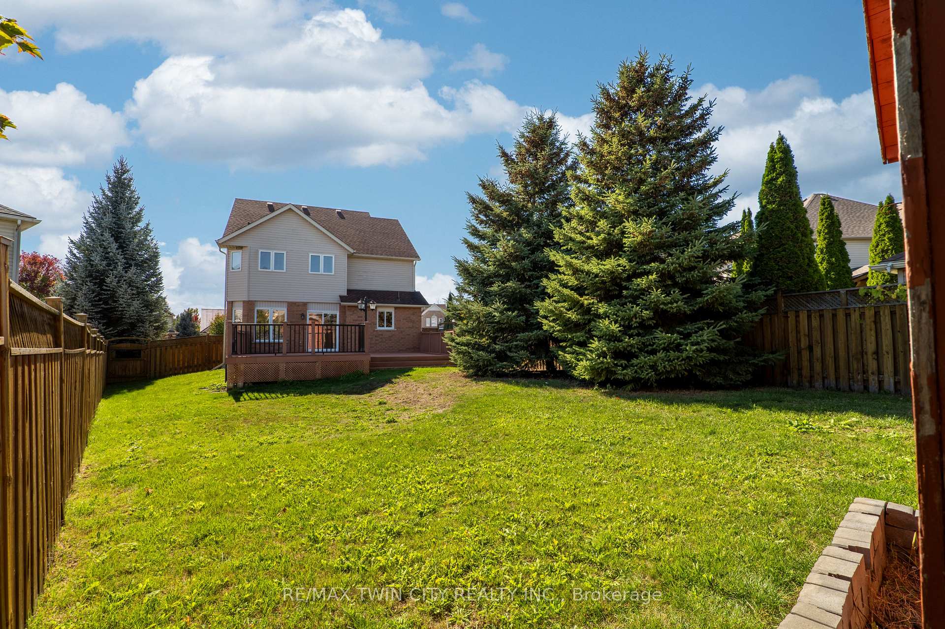 Photo 40 of 176 Pine Valley Drive, Kitchener — HOMEH