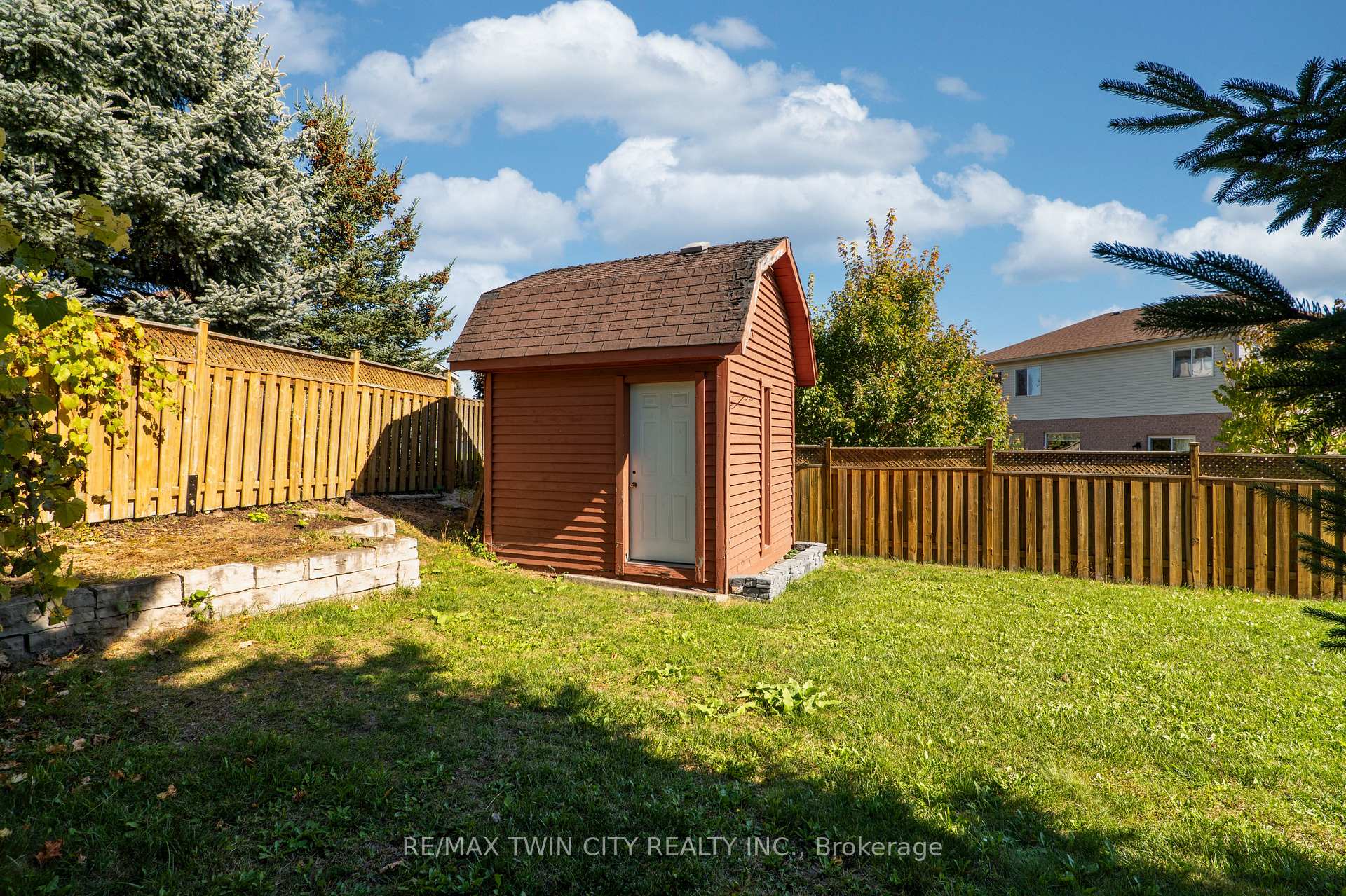 Photo 41 of 176 Pine Valley Drive, Kitchener — HOMEH