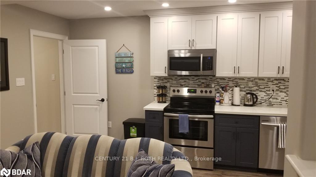 Photo 7 of Unit B, 1668 Angus Street, Innisfil, Alcona — HOMEH