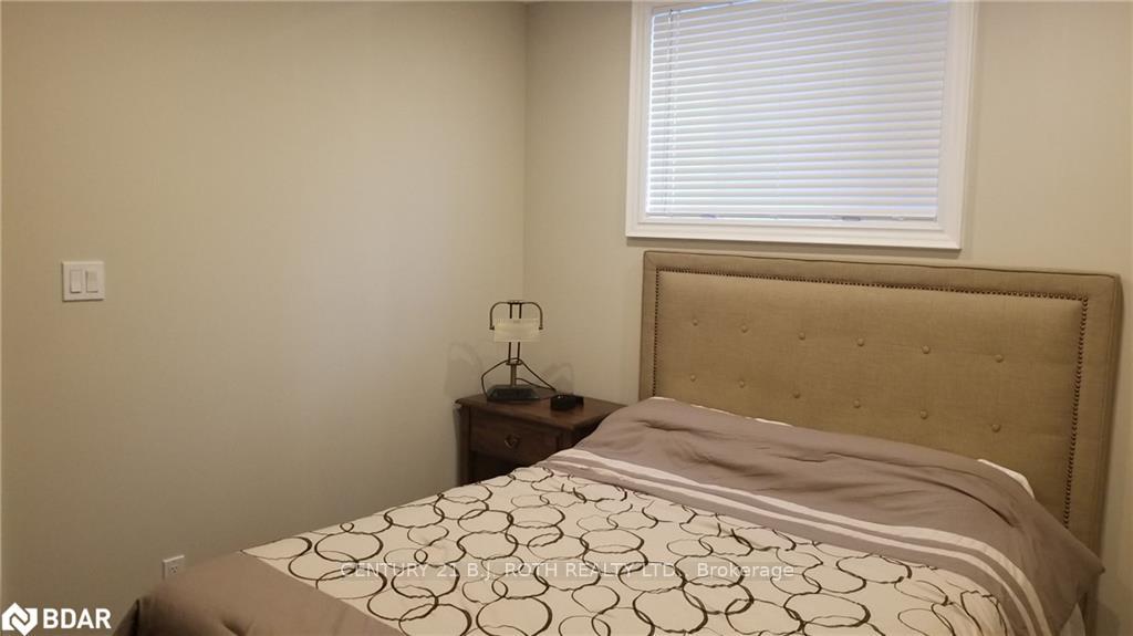 Photo 14 of Unit B, 1668 Angus Street, Innisfil, Alcona — HOMEH