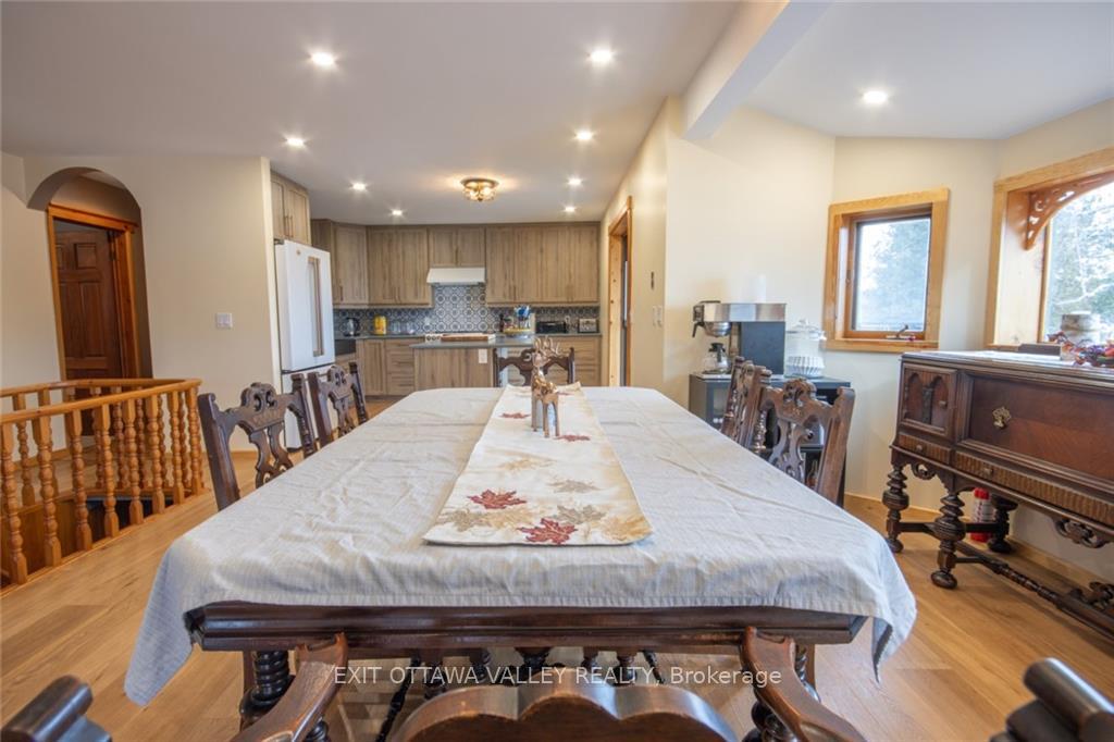 Photo 11 of 336 Wiltom Drive, Madawaska Valley, Madawaska Valley — HOMEH