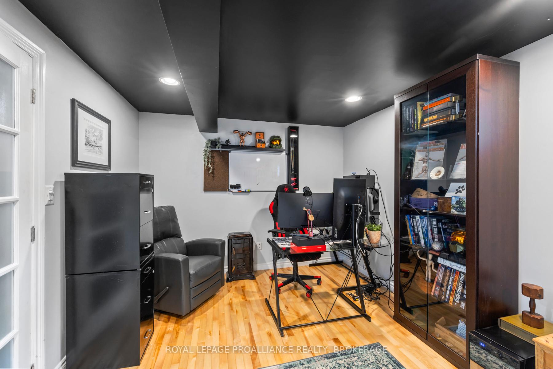 Photo 43 of 198 Kildare Avenue, Loyalist, Amherstview — HOMEH