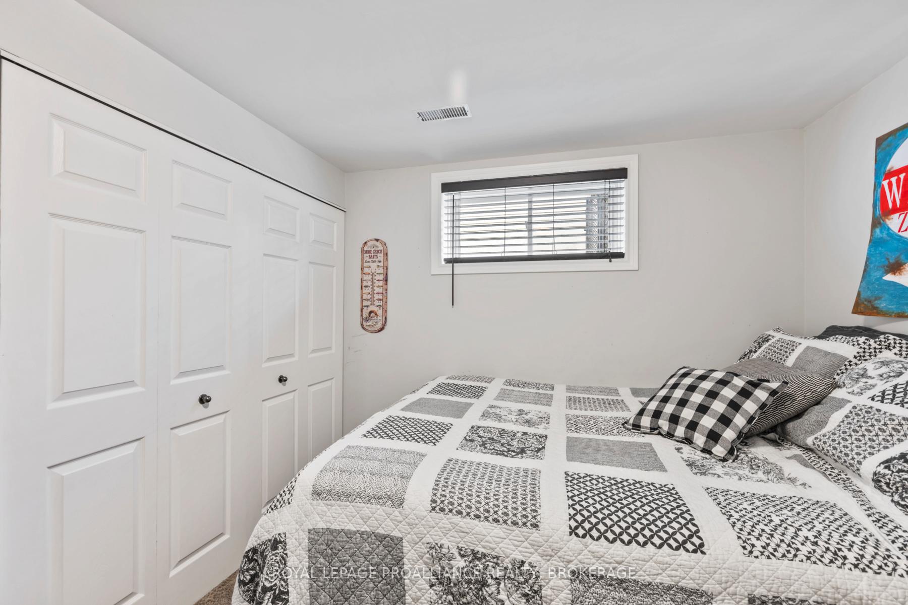 Photo 45 of 198 Kildare Avenue, Loyalist, Amherstview — HOMEH