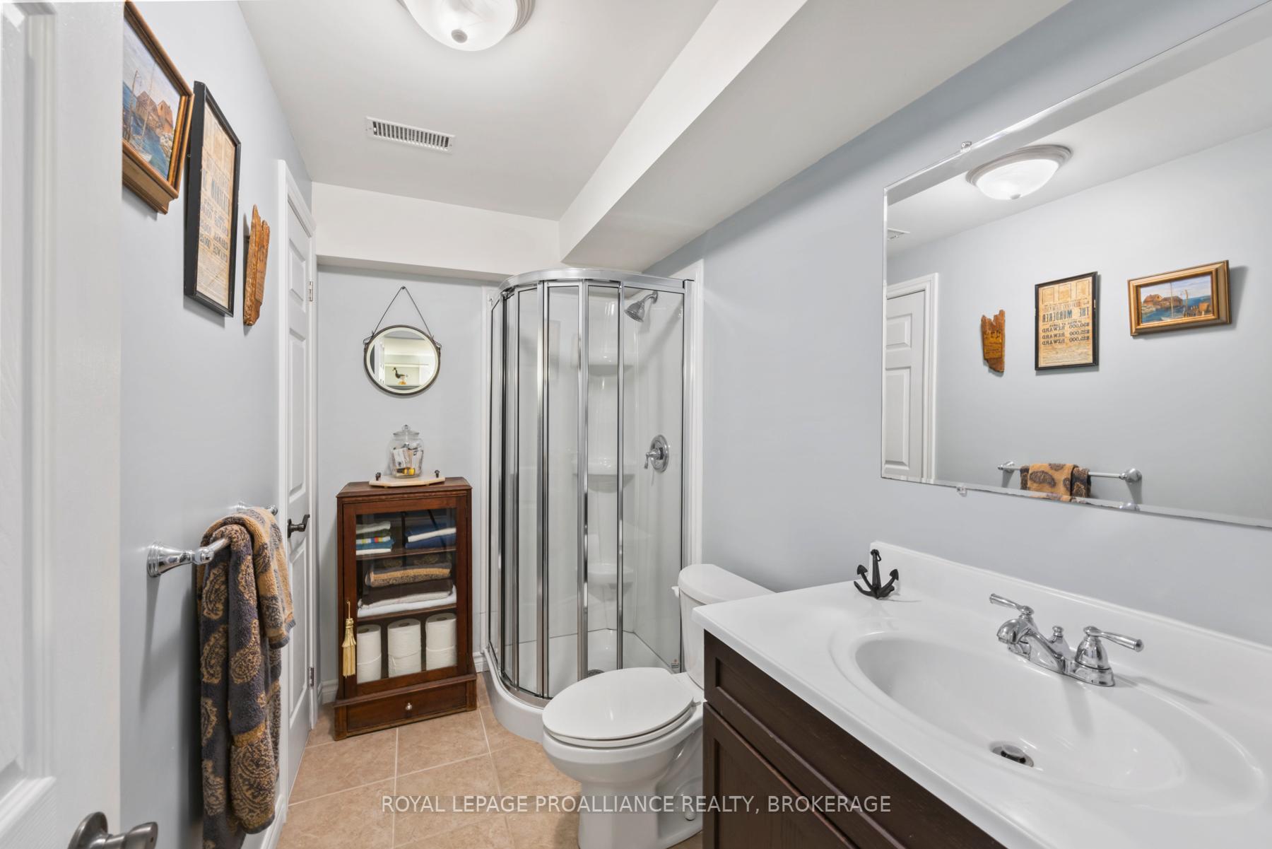 Photo 46 of 198 Kildare Avenue, Loyalist, Amherstview — HOMEH