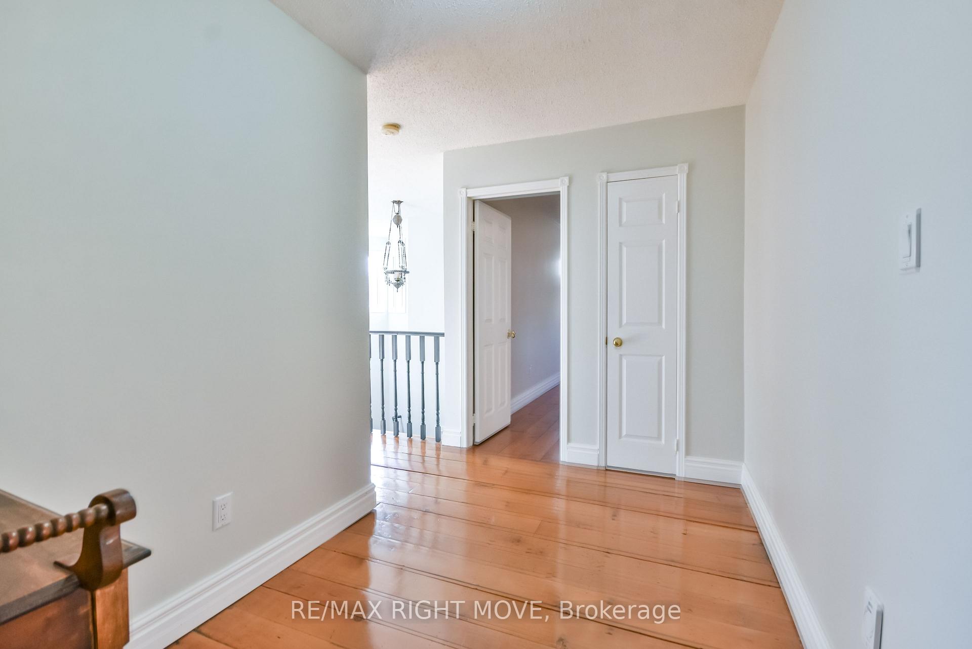 Photo 6 of 949 Linden Street, Innisfil, Alcona — HOMEH