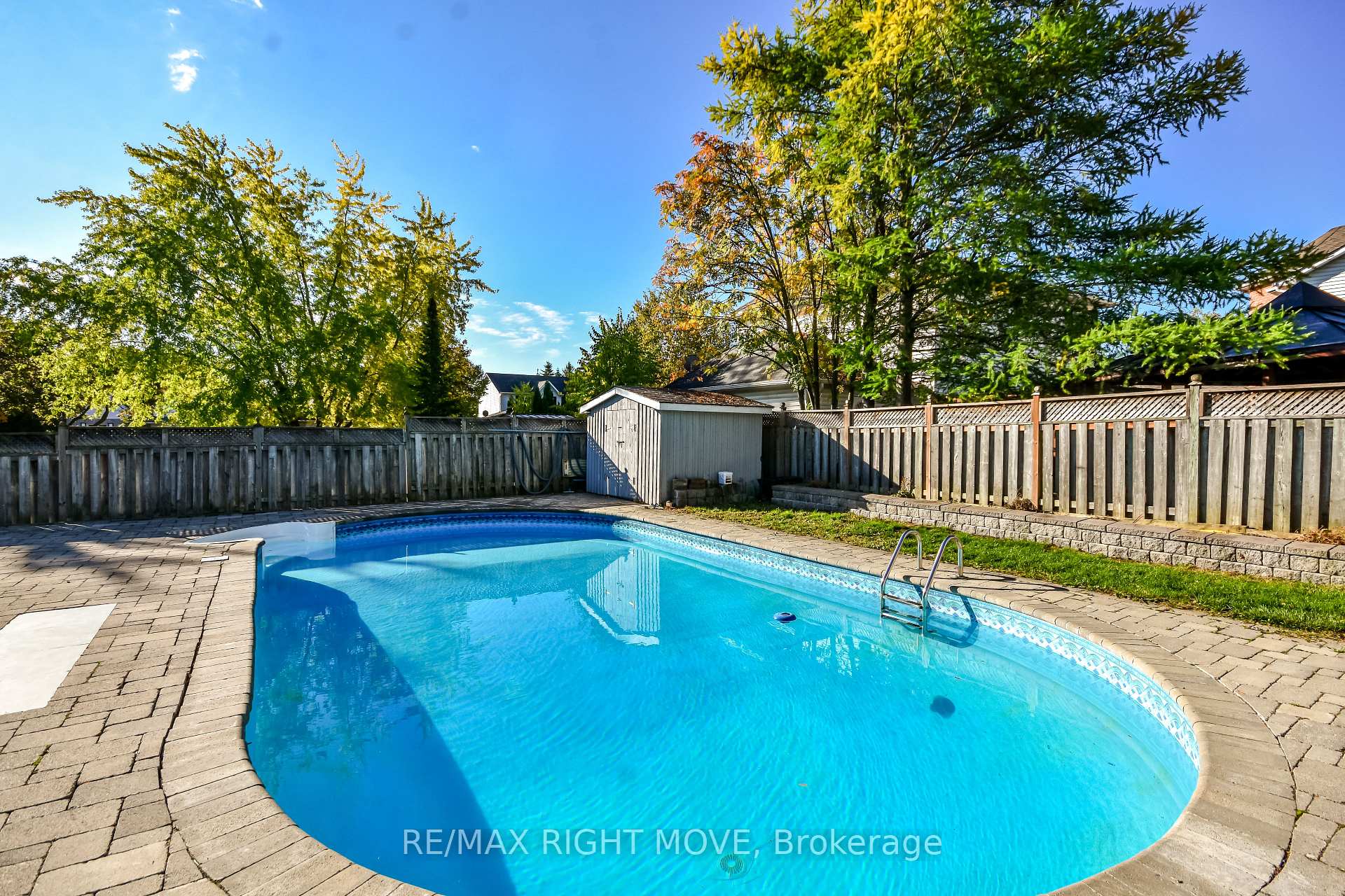 Photo 10 of 949 Linden Street, Innisfil, Alcona — HOMEH