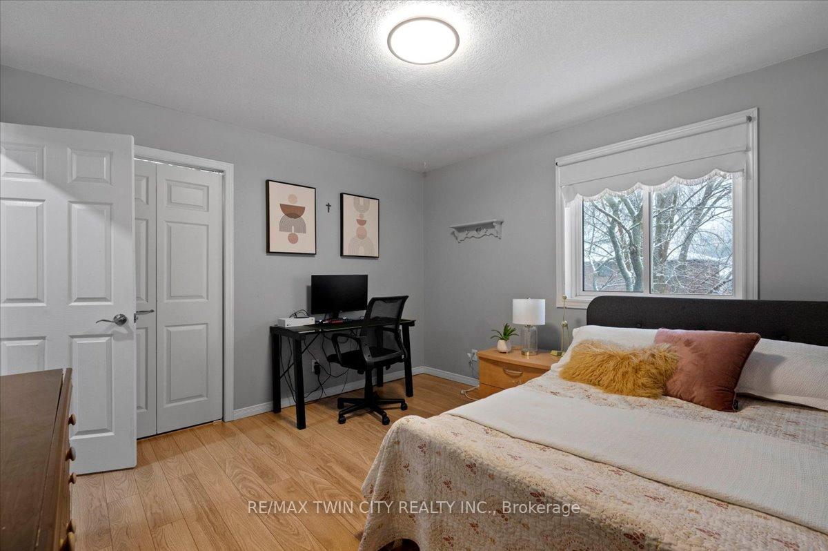Photo 28 of 7 Chandos Drive, Kitchener — HOMEH