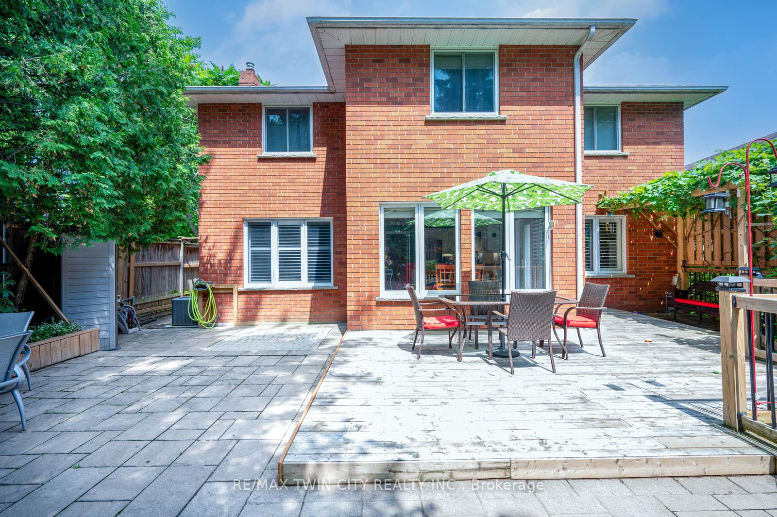 Photo 36 of 7 Chandos Drive, Kitchener — HOMEH