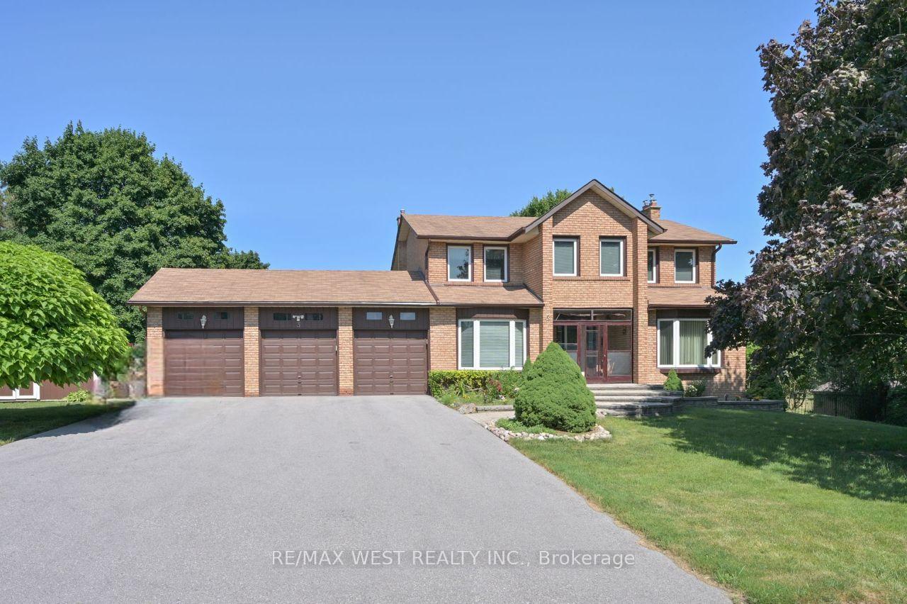 Photo 1 of 3 Henry Gate, King, Nobleton — HOMEH