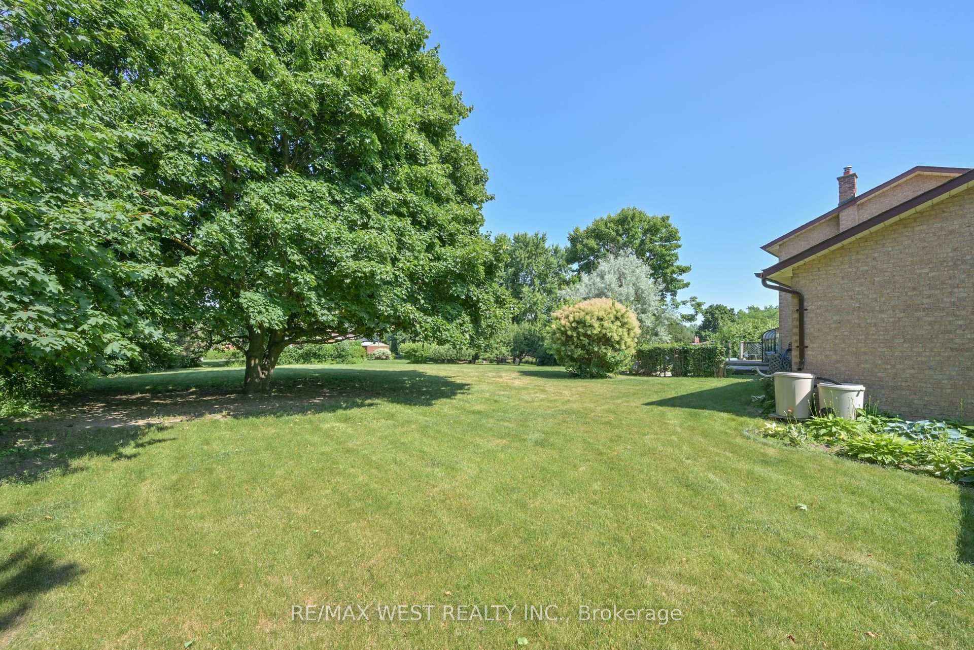 Photo 30 of 3 Henry Gate, King, Nobleton — HOMEH
