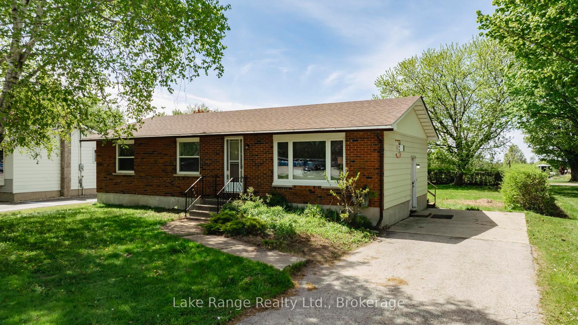 Photo 2 of 47 King Street, Kincardine — HOMEH