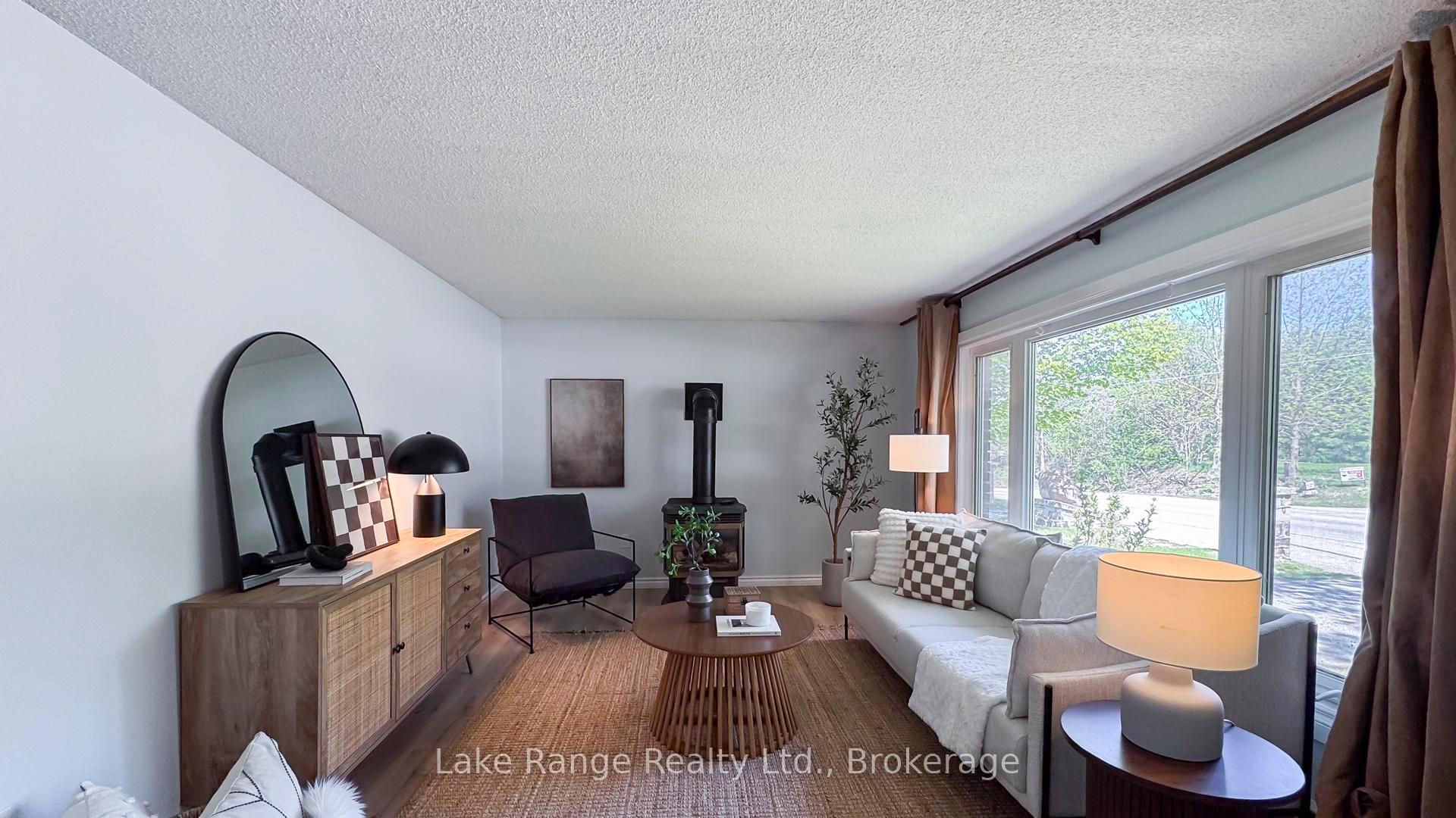 Photo 11 of 47 King Street, Kincardine — HOMEH