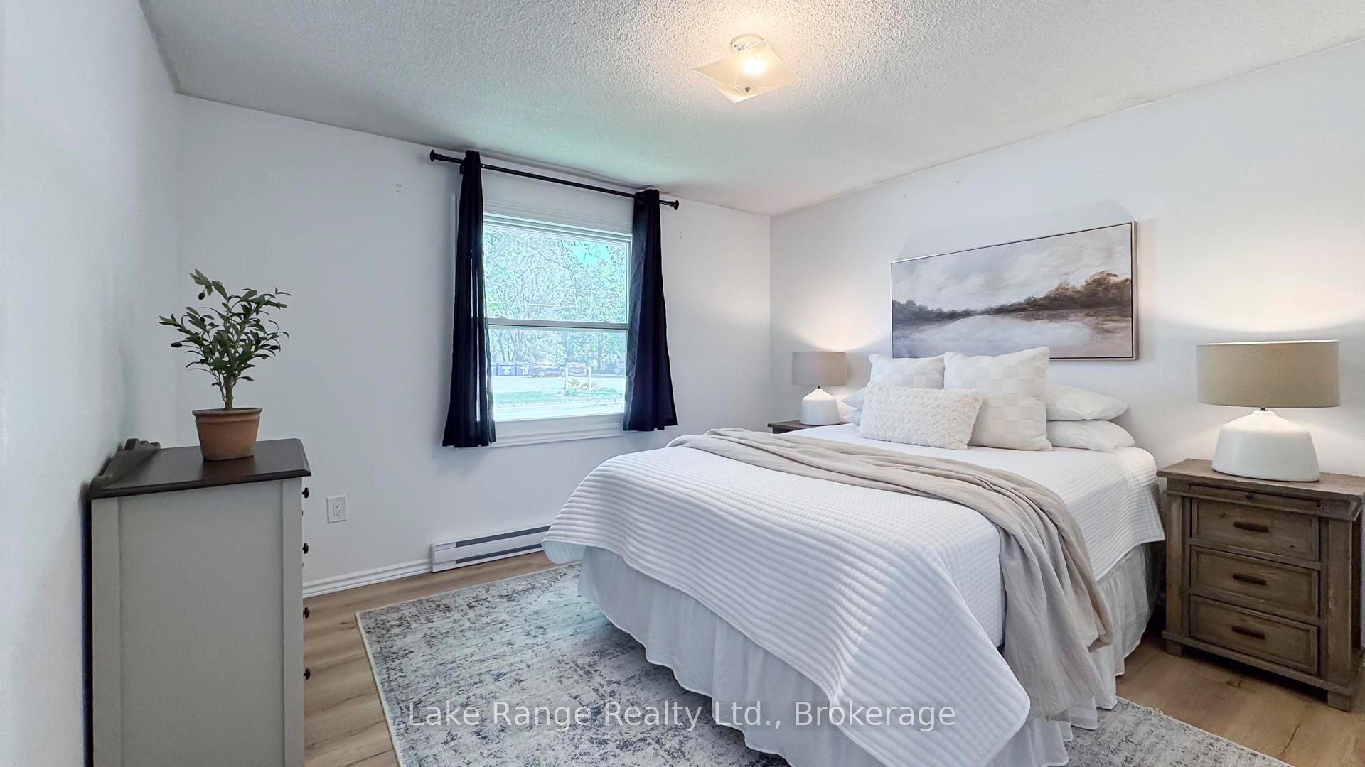 Photo 21 of 47 King Street, Kincardine — HOMEH
